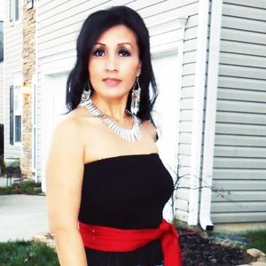 Meet your Posher, Molie